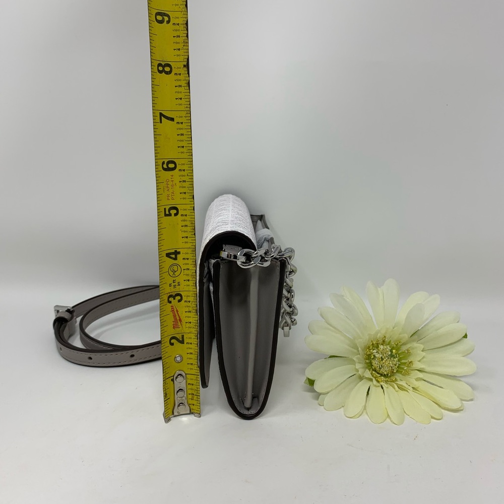 Michael Kors JST Medium MF Crossbody - Picture 3 of 8